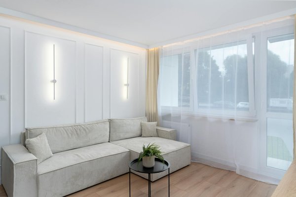 Créer un havre de lumière et d'intimité : volets et stores en haute-savoie